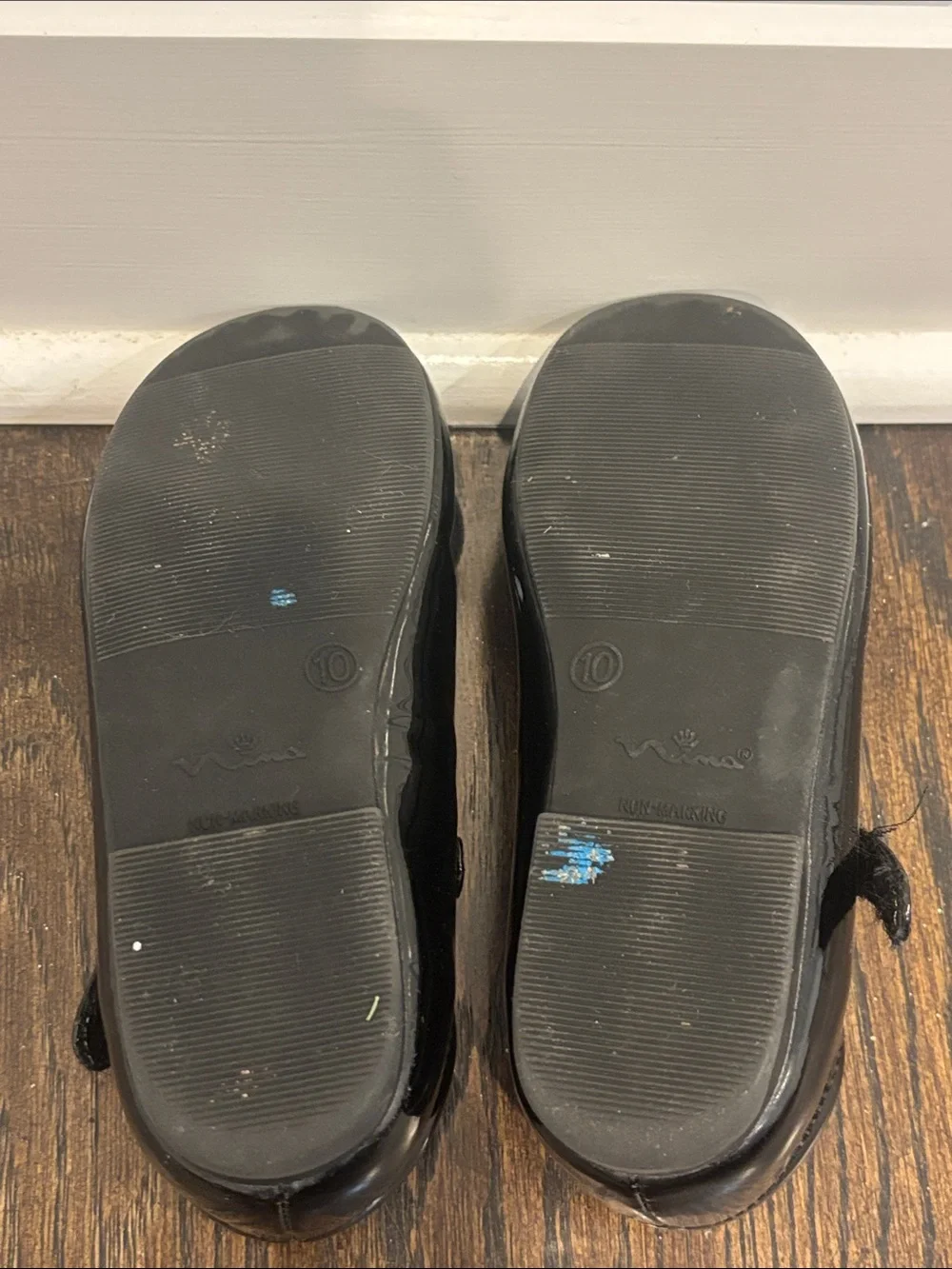 Nina Shoes Girls Black Patent Mary Jane with Bow Accent Size 10